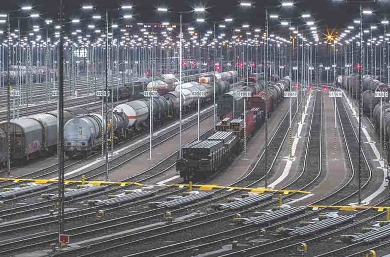 Vermietung von Schienenfahrzeuge für Güterverkehr